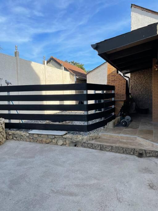 Magnifique Studio En Residence La Chaussee-Saint-Victor ภายนอก รูปภาพ